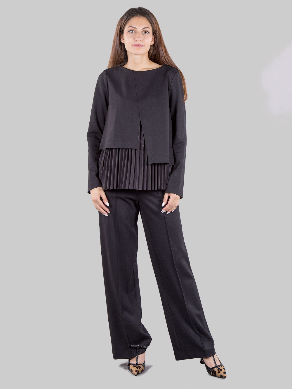 Wide leg trousers