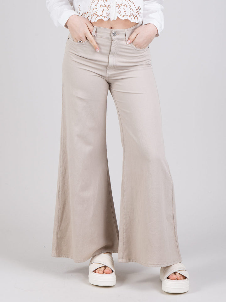 Pantaloni palazzo