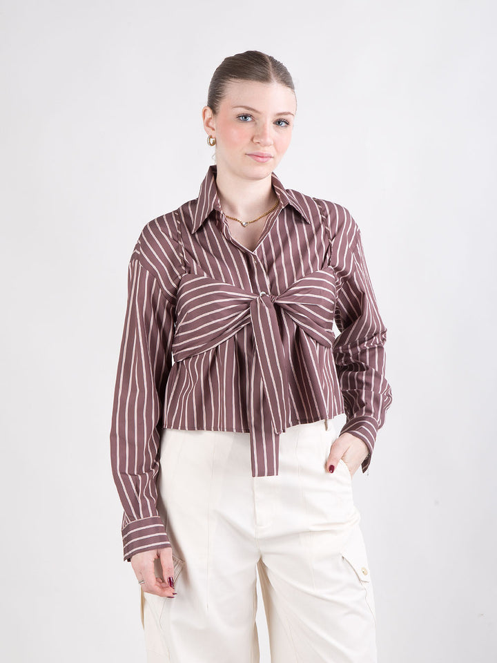 Camicia cropped con top applicato