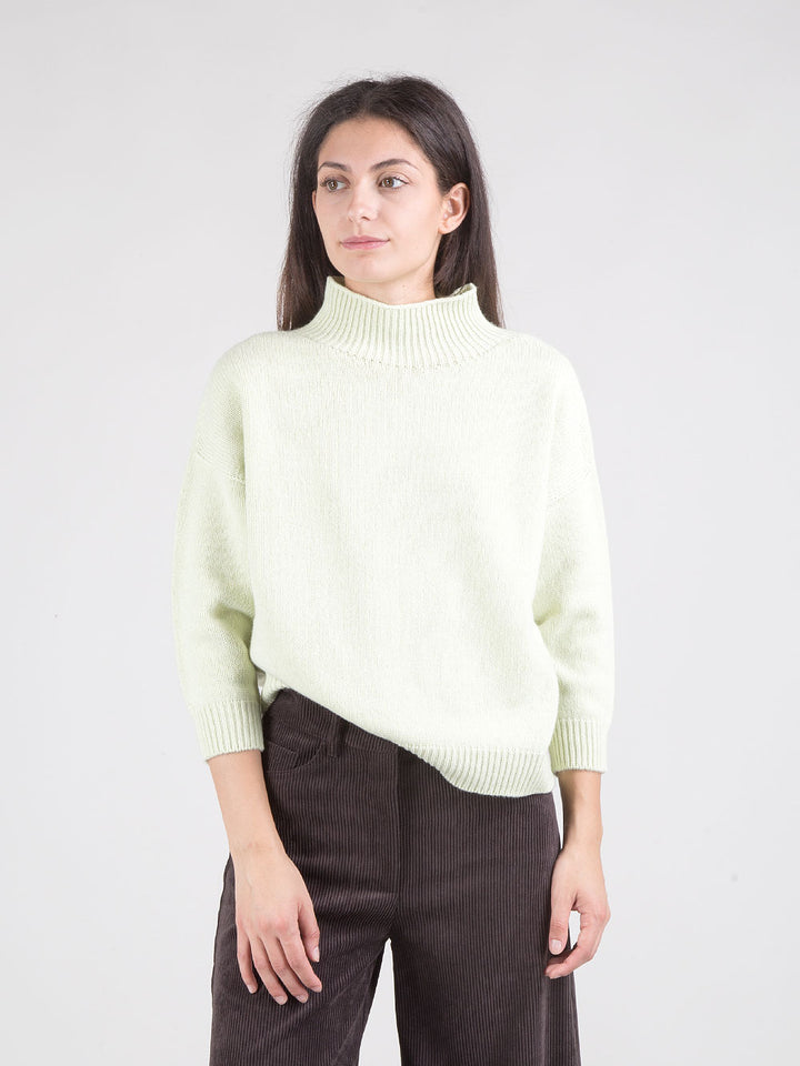 Dolcevita crop