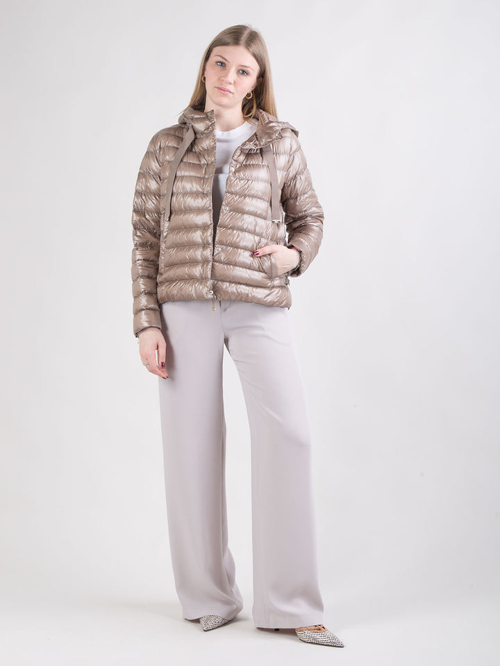 Giacca imbottita in Nylon Ultralight con cappuccio