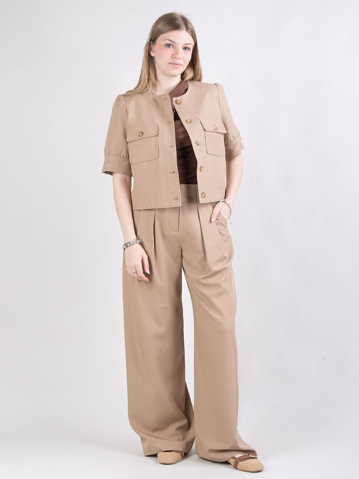 Completo giacca e pantalone