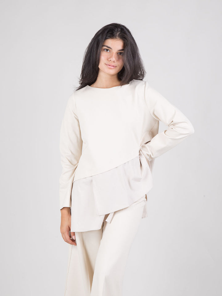 Blusa con balza