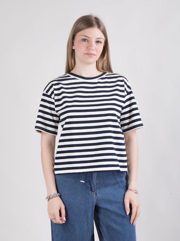 T-shirt a righe con schiena scoperta