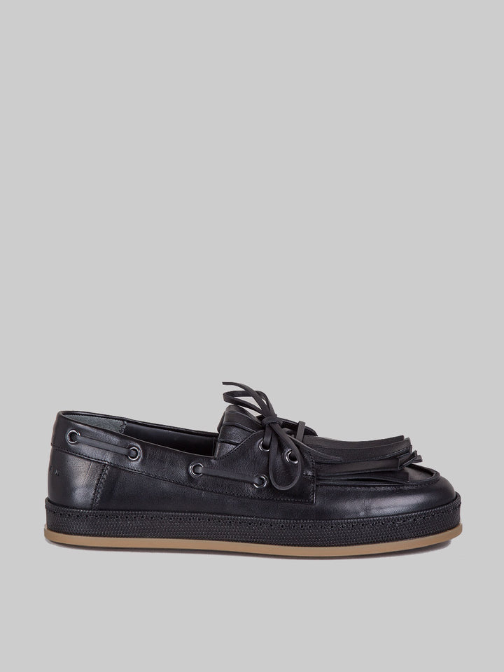 Boat shoes