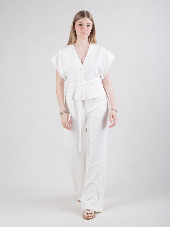 Completo bianco camicia e pantalone