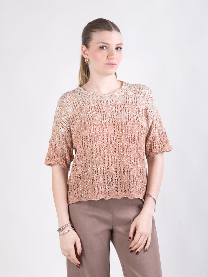 Maglia corta traforata con cristalli e lavorazione degradé