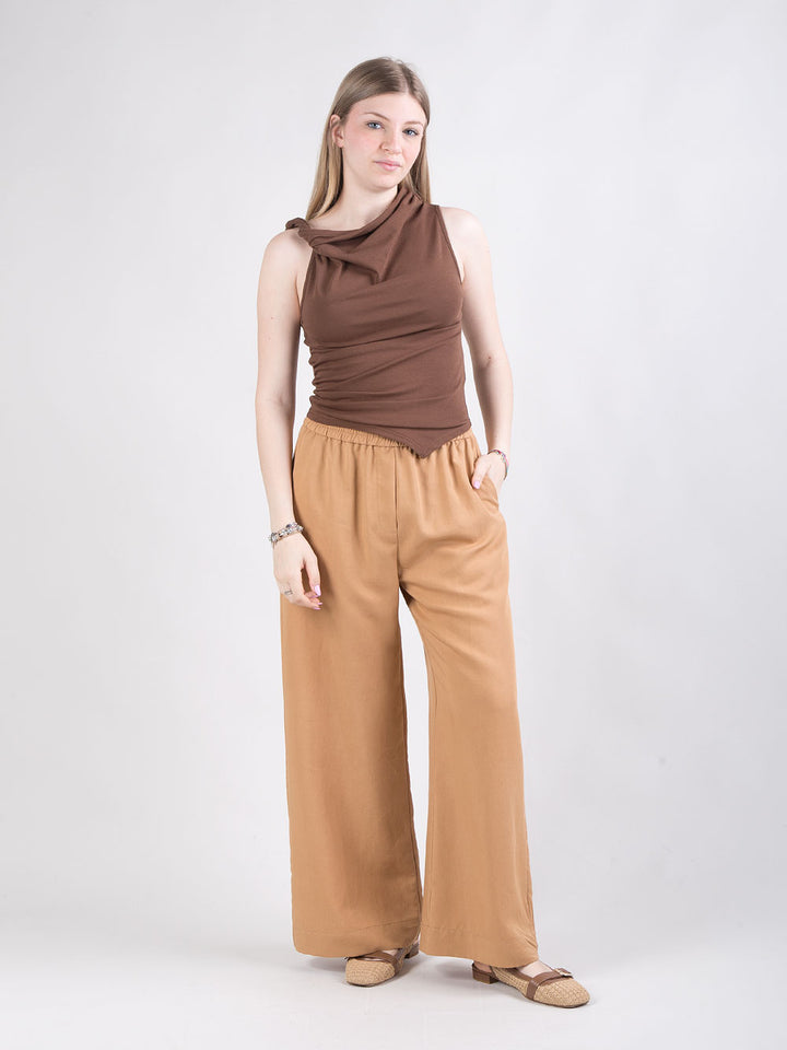 Pantaloni a gamba larga