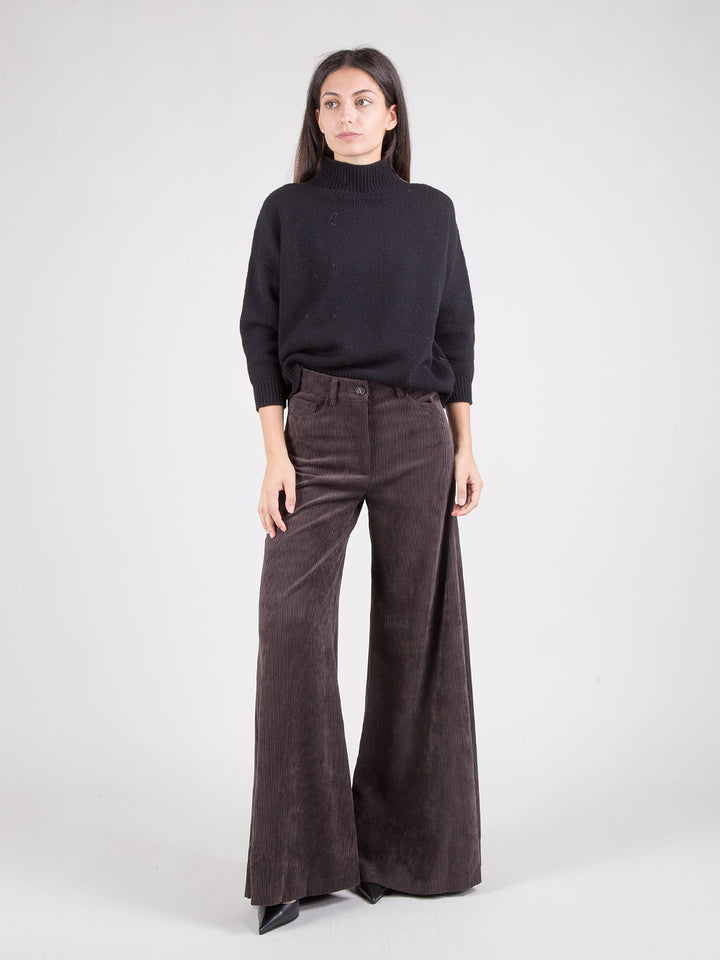 Pantaloni maxi flare