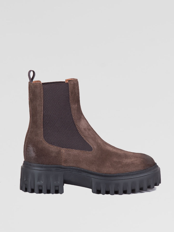 Chelsea boot
