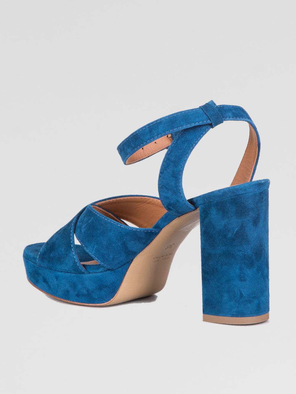 Sandali in suede