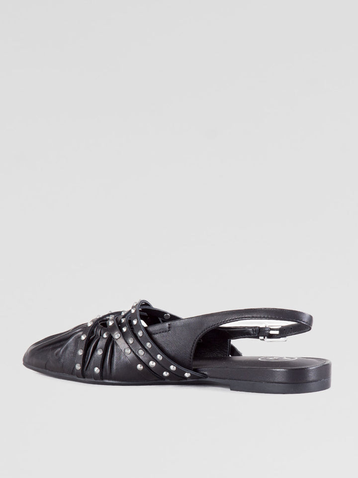 Ballerina flat a punta con borchie argento