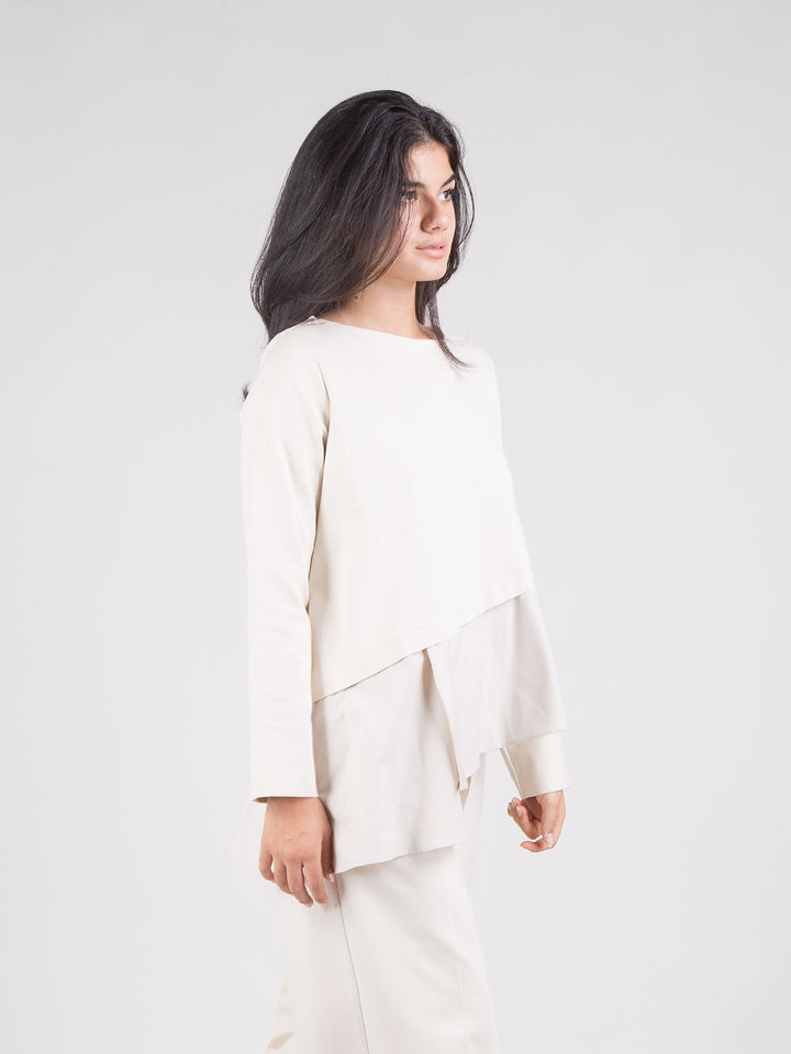 Blusa con balza