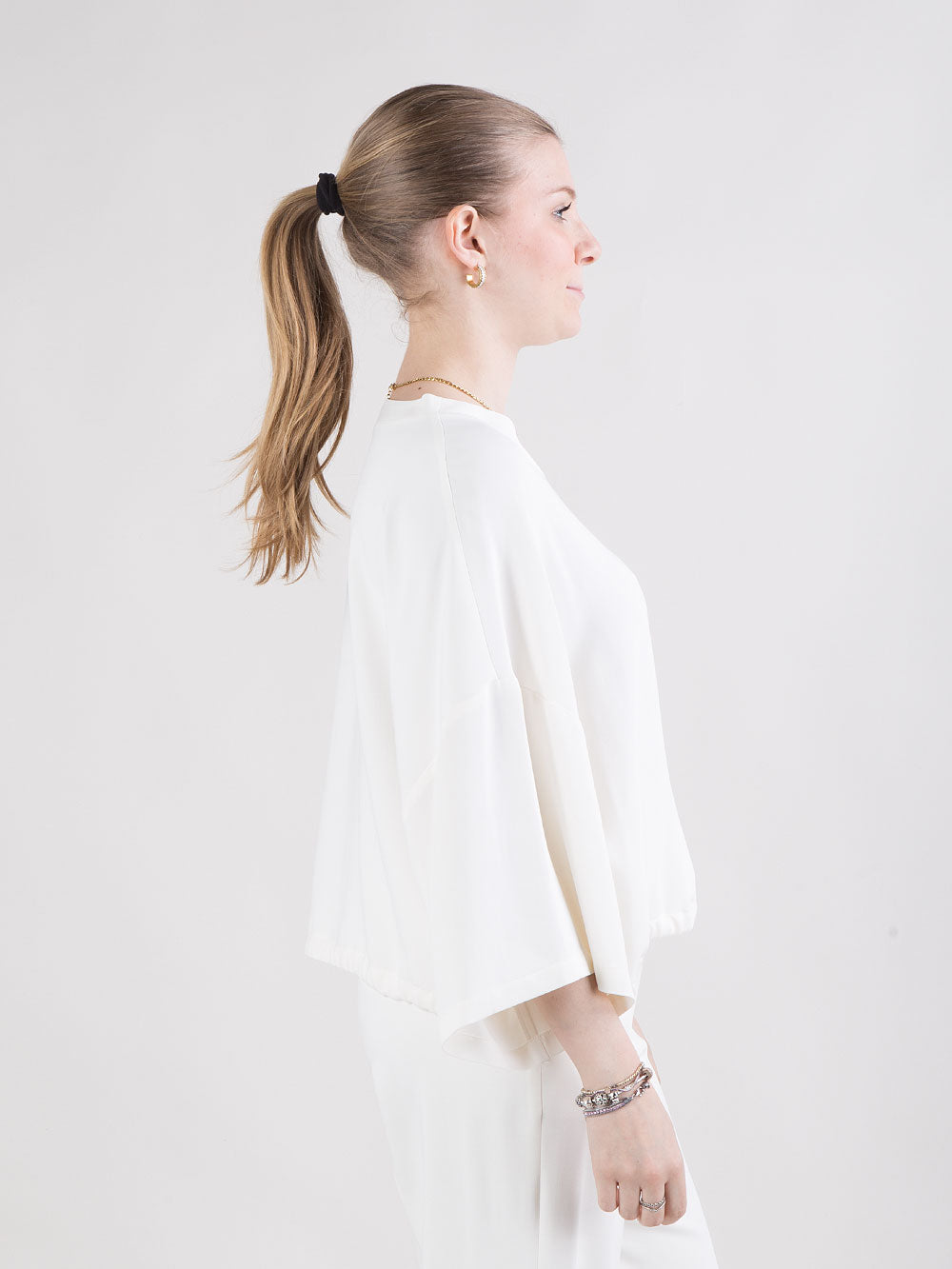 Blusa bomber over