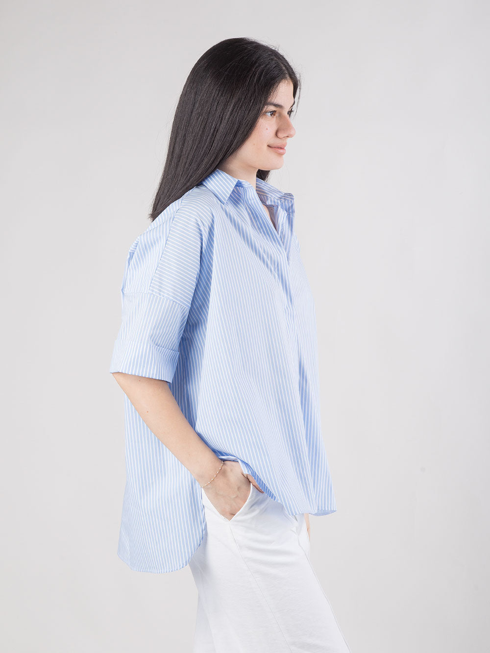 Camicia comfort fit a righe in popeline stretch
