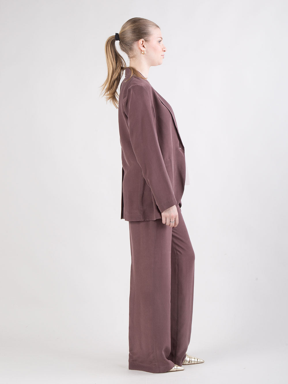 Tailleur in seta viscosa lavata