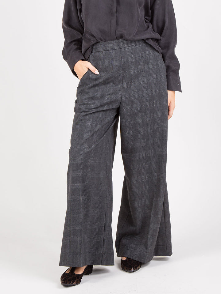 Pantaloni fantasia