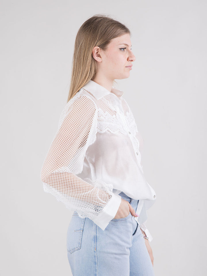Camicia bianca ricamata con maniche in microrete