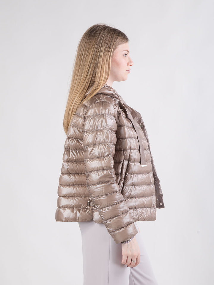Giacca imbottita in Nylon Ultralight con cappuccio