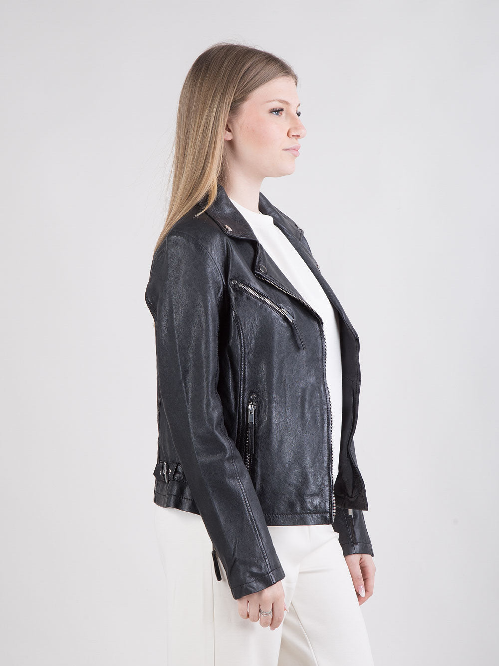 Chiodo in pelle