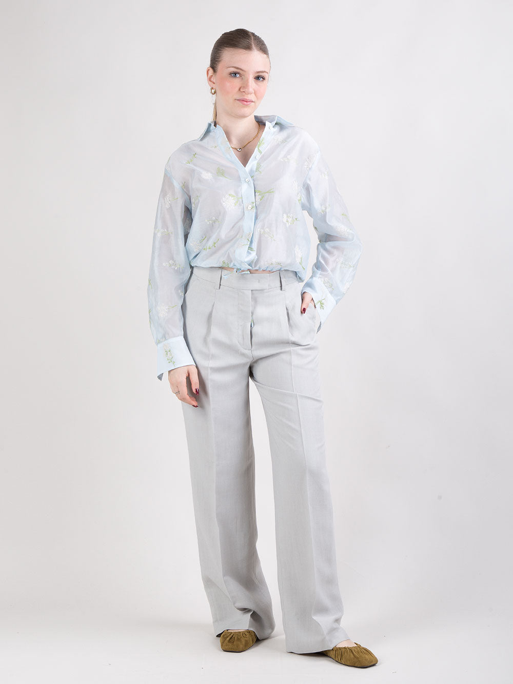 Tailleur in viscosa e lino