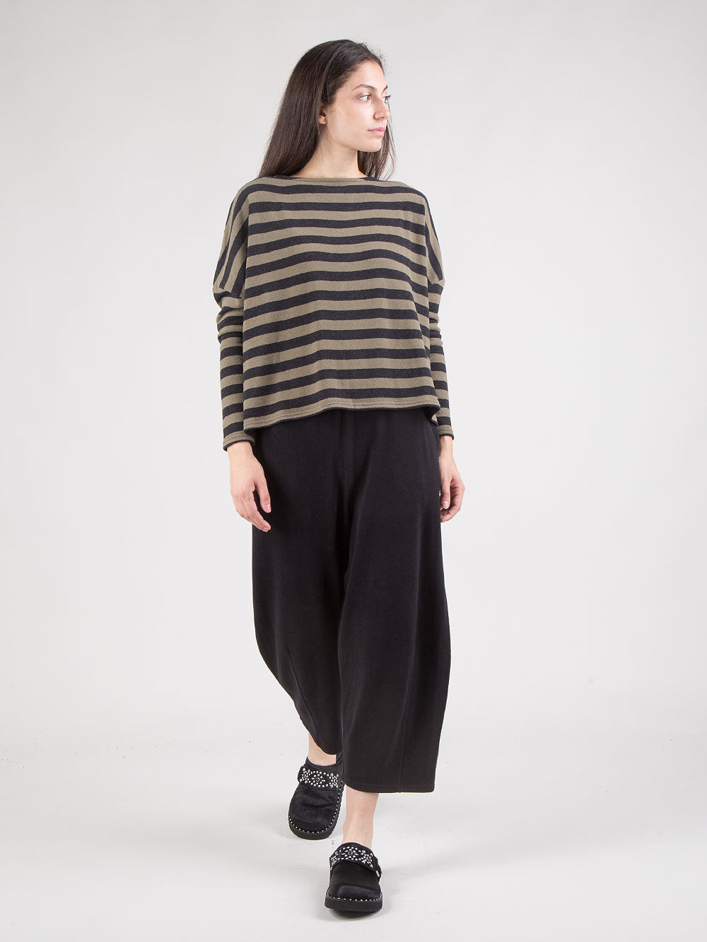 Pantaloni soft cropped