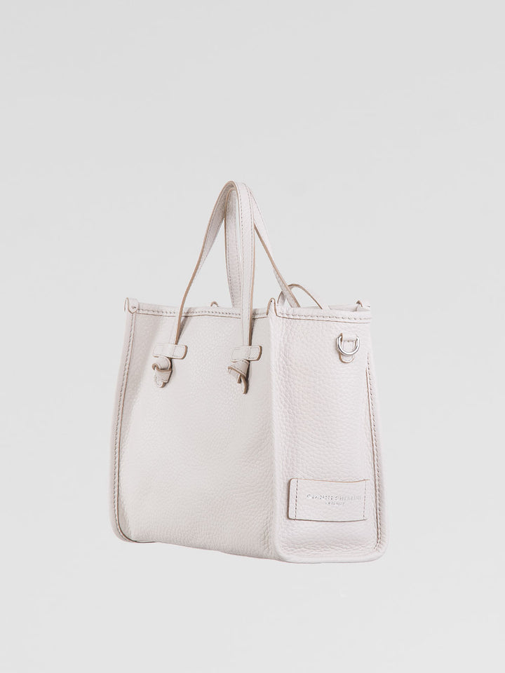 Marcella 32
