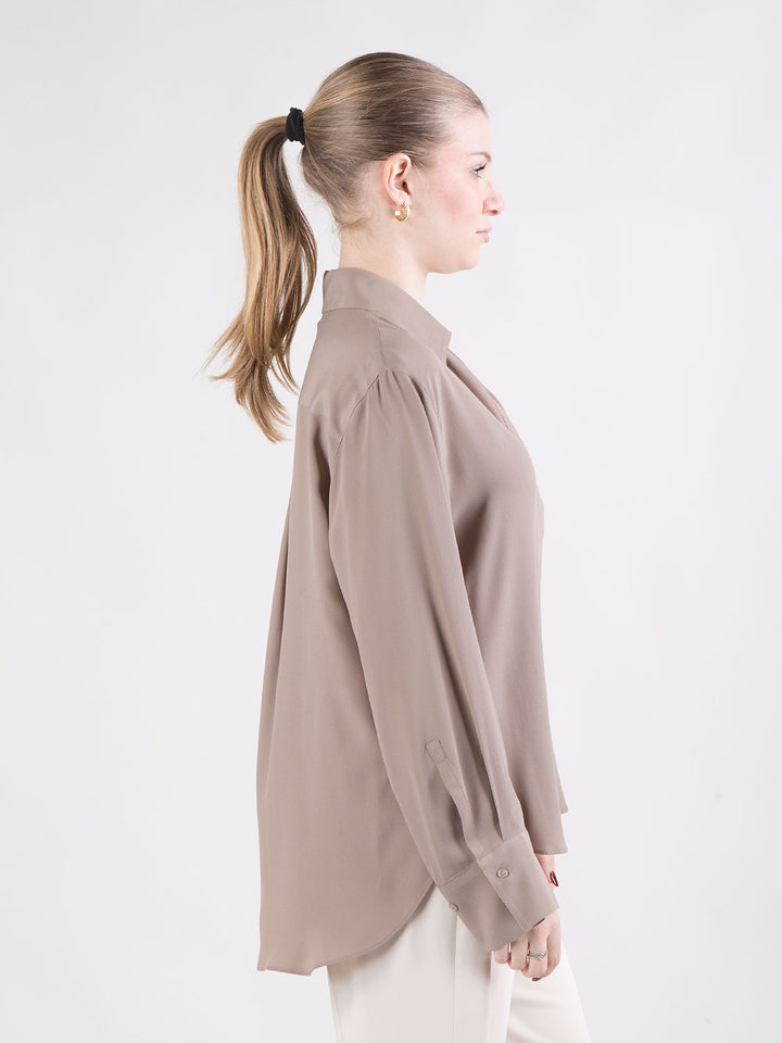 Blusa over