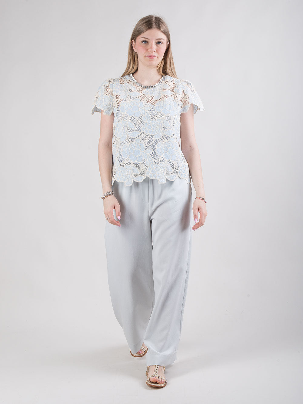 Pantaloni a gamba larga