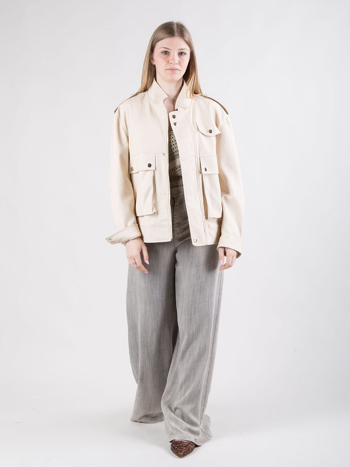 Bomber in eco pelle martellata