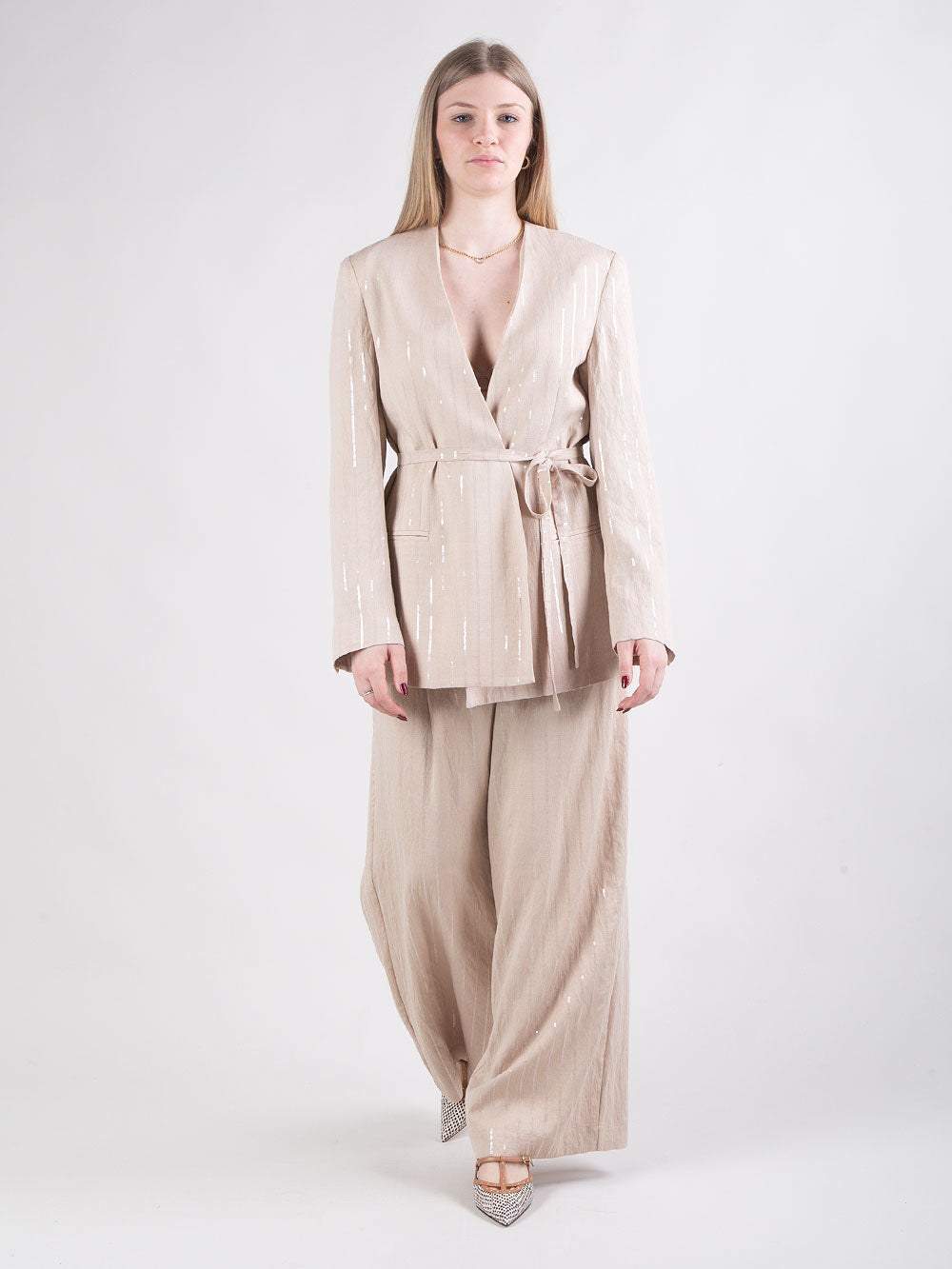 Completo giacca e pantalone con paillettes