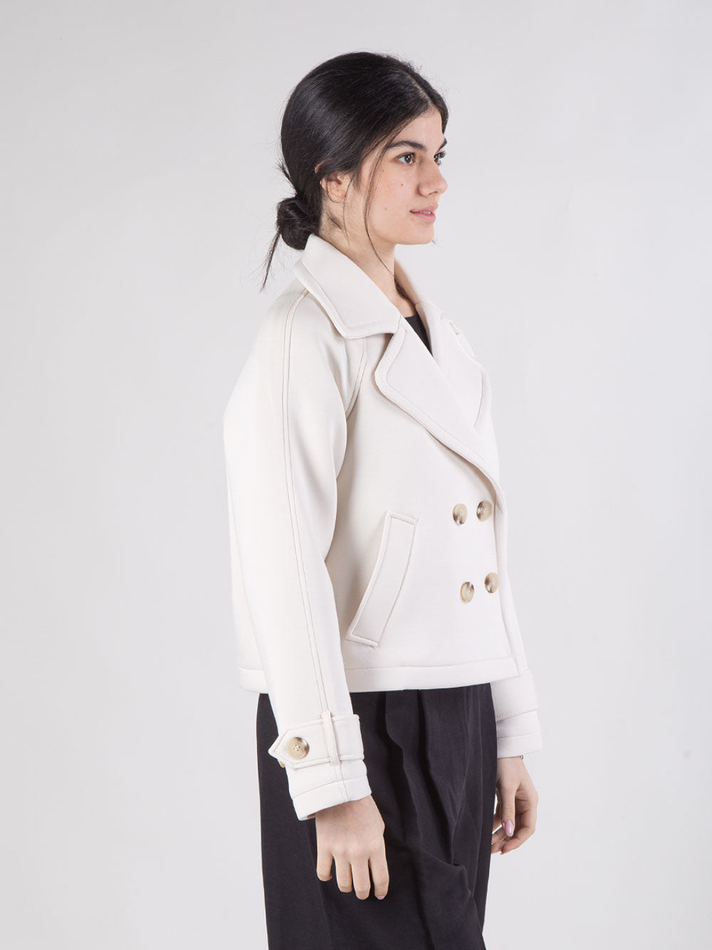 Giacca doppiopetto corta in neoprene