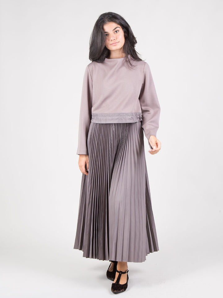 Abito con sottoveste