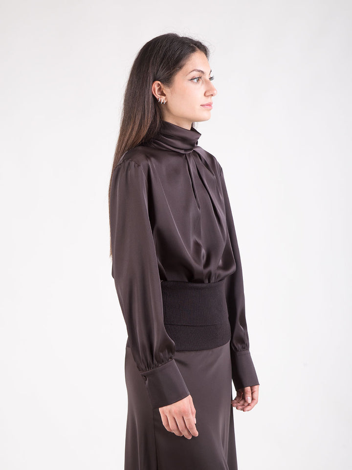 Blusa in raso