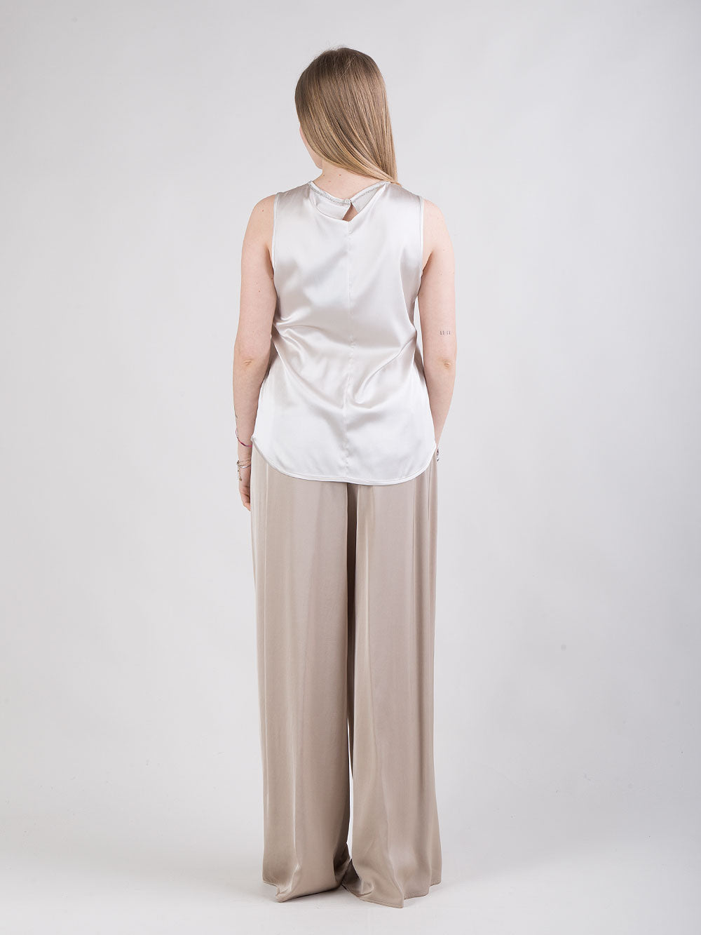 Pantalone fluido con elastico
