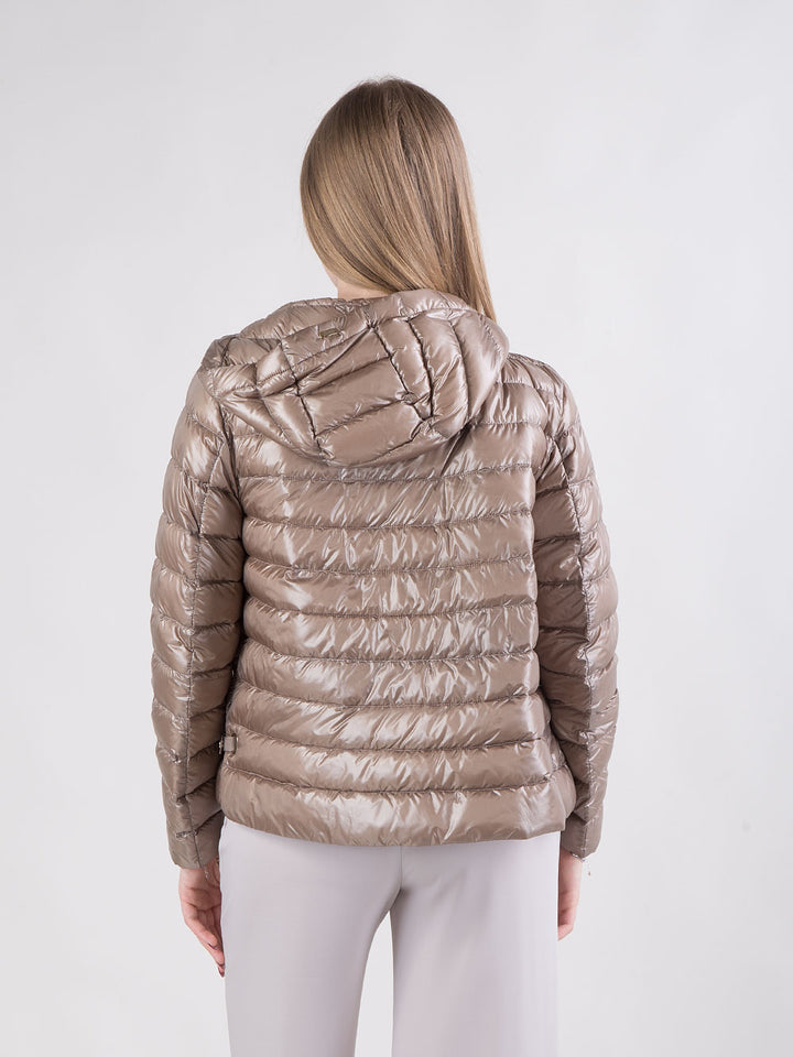Giacca imbottita in Nylon Ultralight con cappuccio