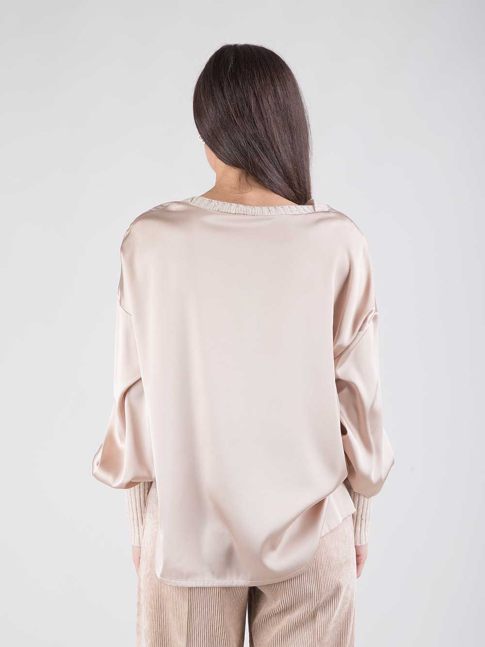 Blusa con paillettes
