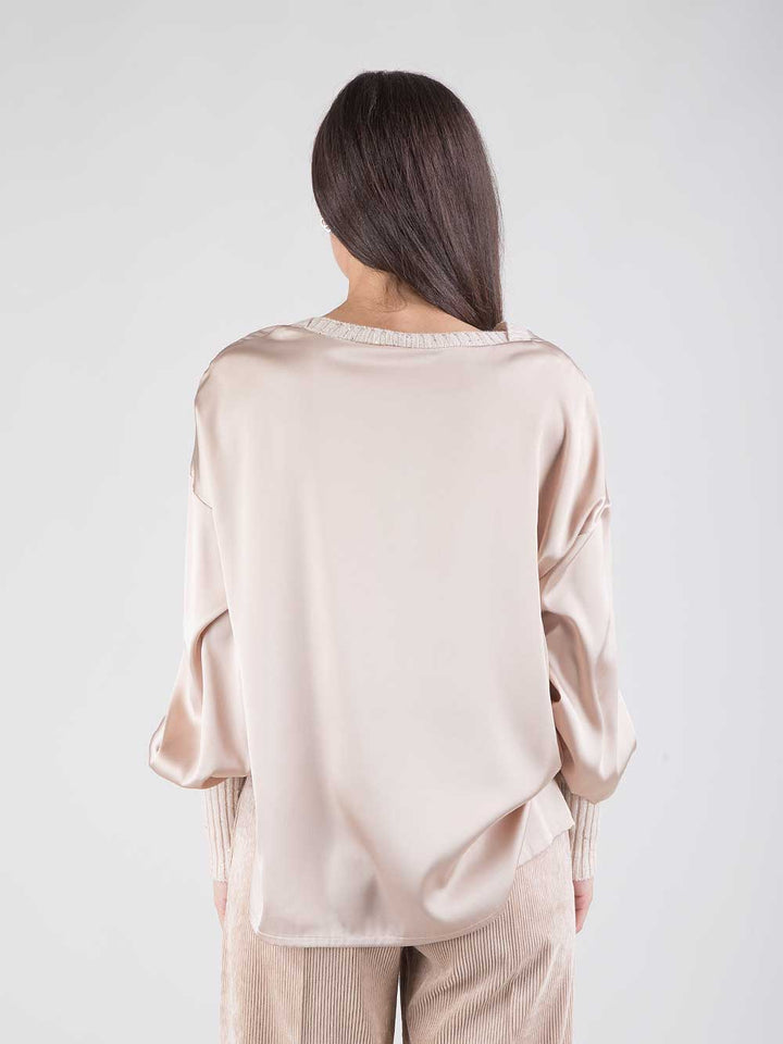 Blusa con paillettes