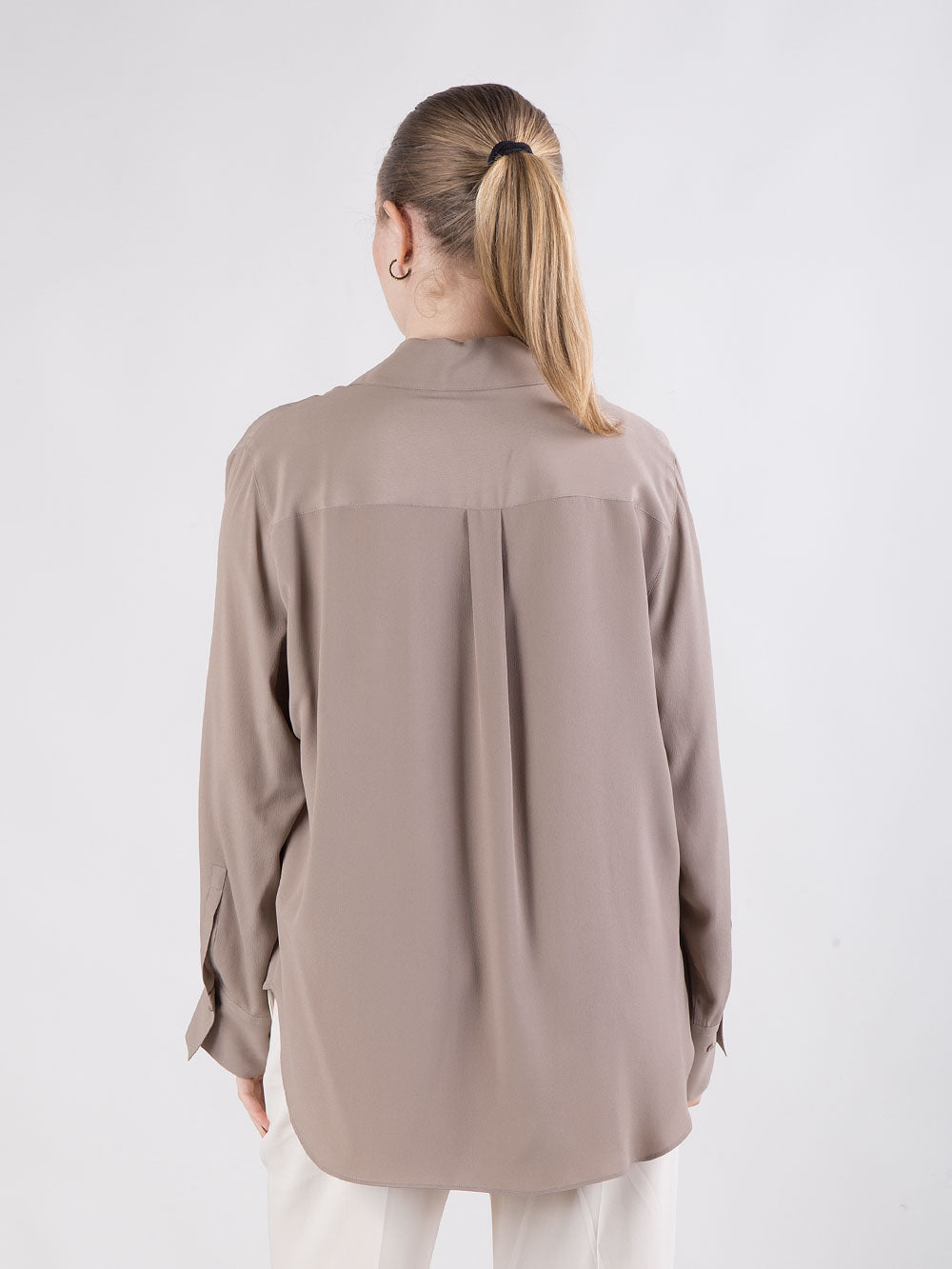 Blusa over