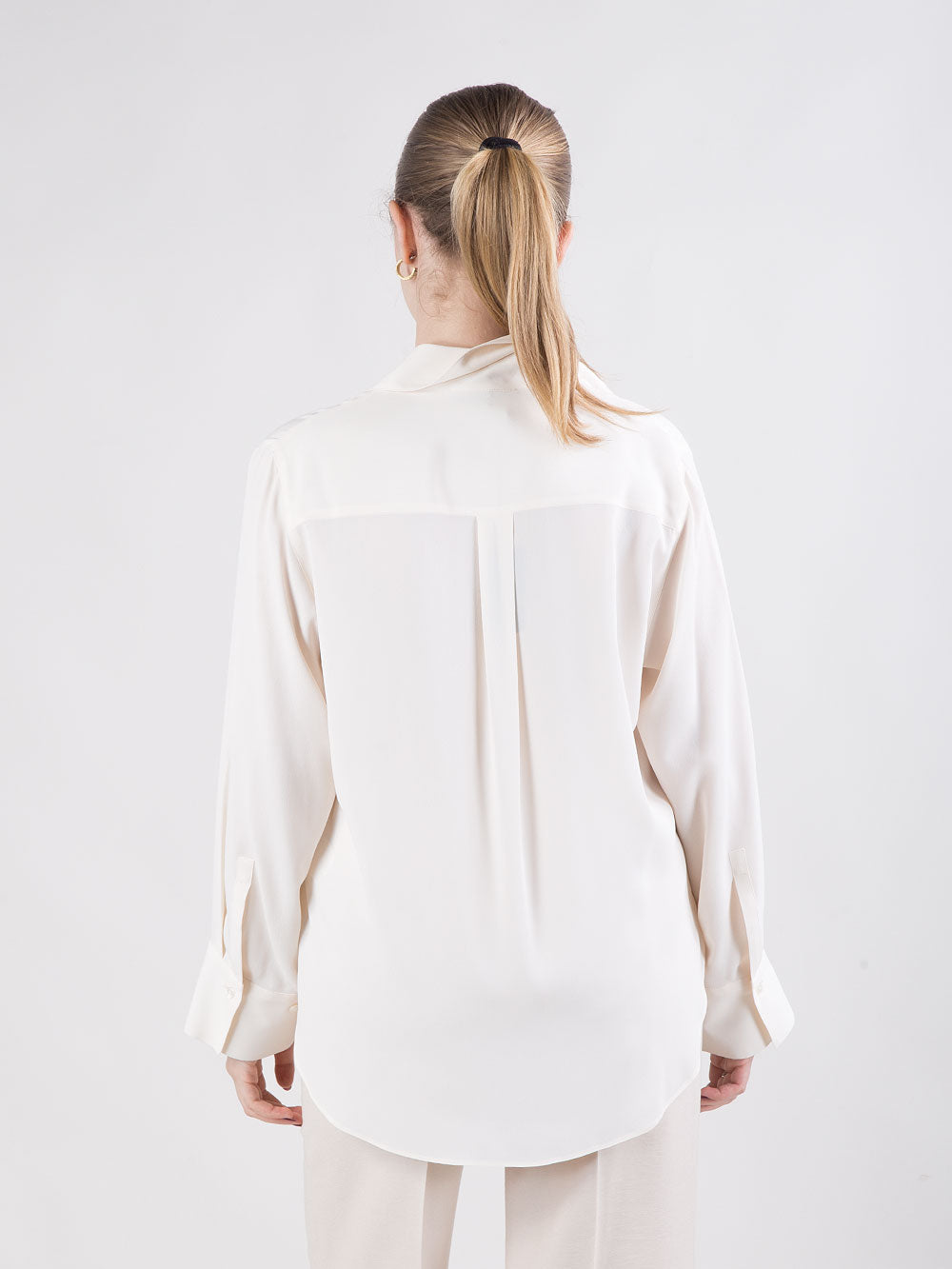 Blusa over