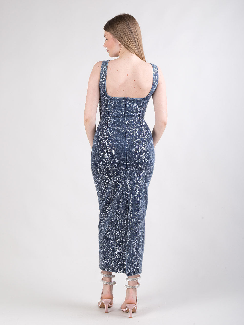 Abito tubino midi in denim con microstrass
