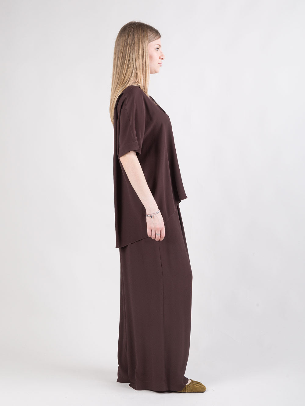 Completo blusa e pantalone