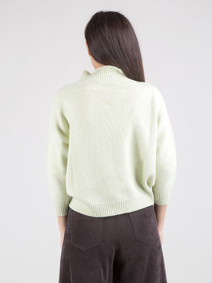 Dolcevita crop