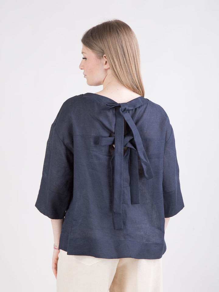 Blusa over in lino con fiocco