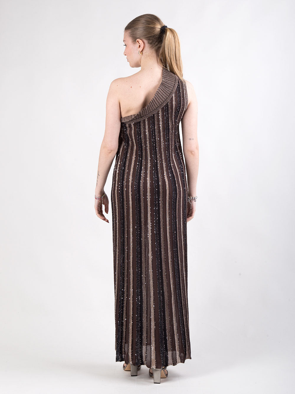 Abito lungo in maglieria effetto gioiello con paillettes