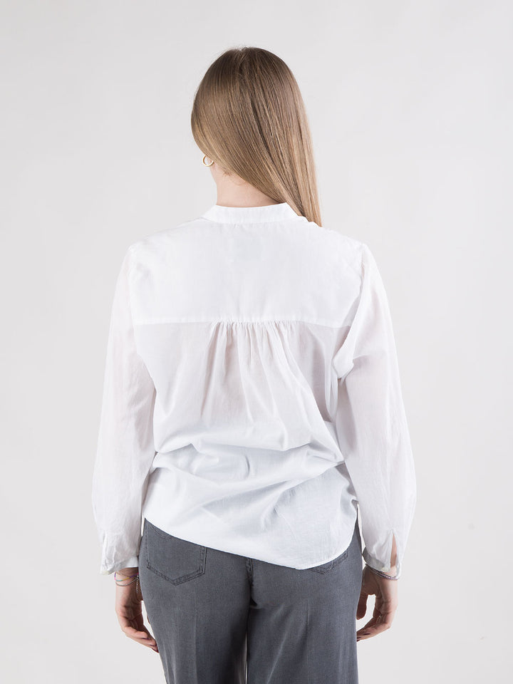 Camicia con collo alla coreana e rouche