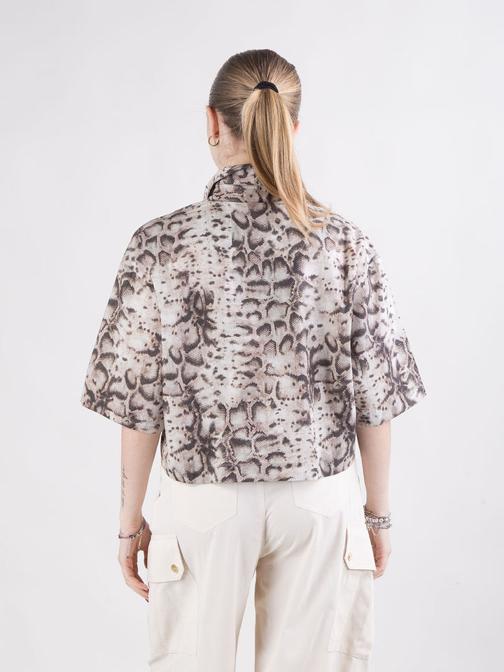 Camicia cropped stampa snake