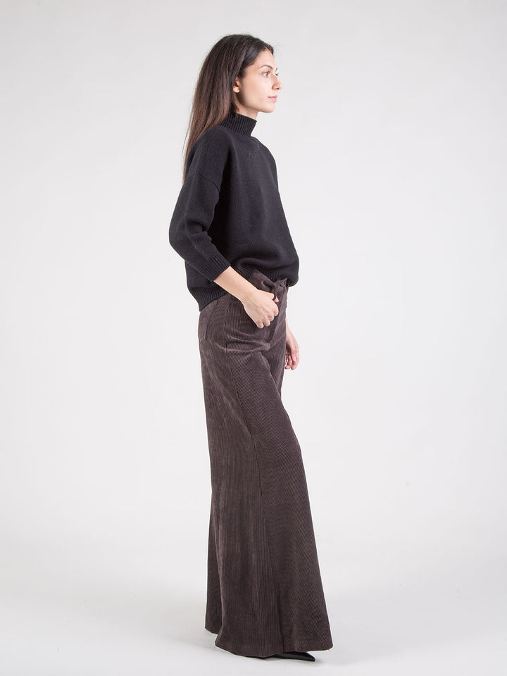 Pantaloni maxi flare