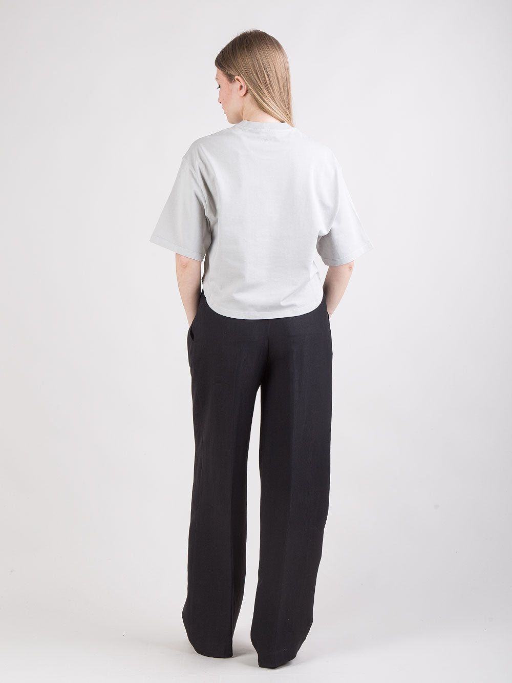 Pantalone palazzo con pinces