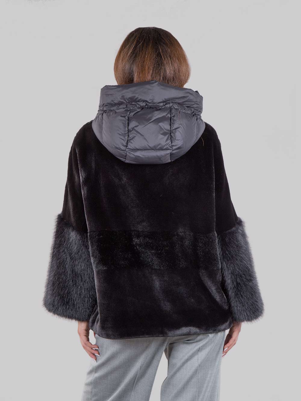 Eco fur with hood